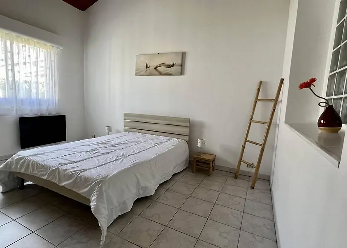 T2 Bis A Avec Jardin, Parking Et Internet - Fr-1-495-21 Apartman *